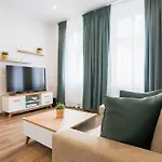 Apartman Family *