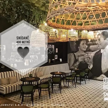 Family * 俄斯特拉发